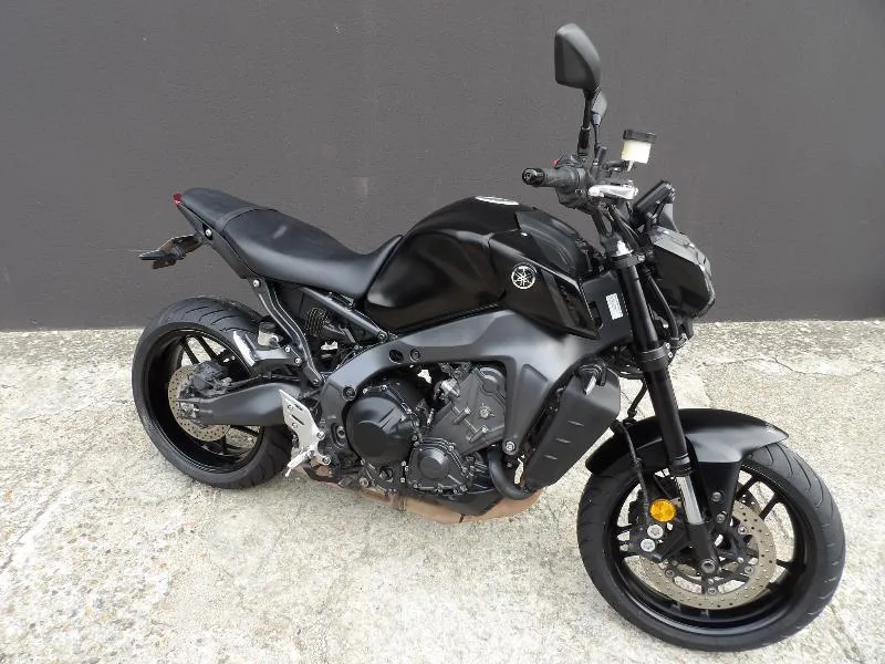MT09