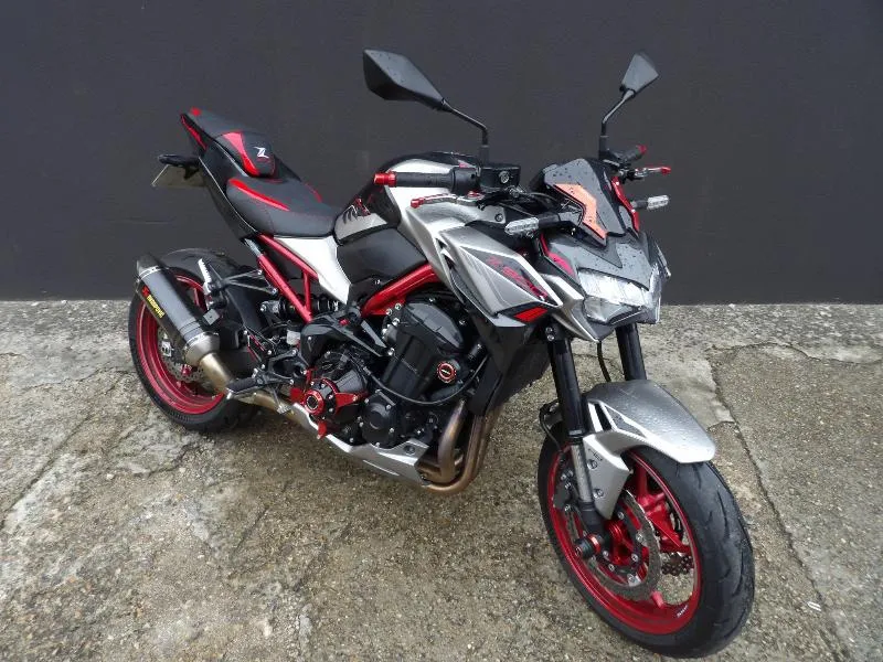 Z 900