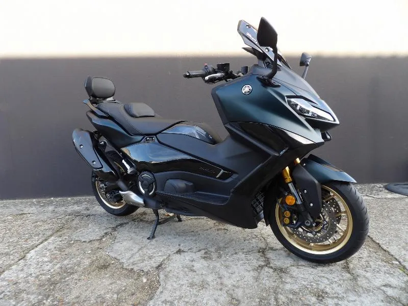 XP TMAX 560 TECH MAX