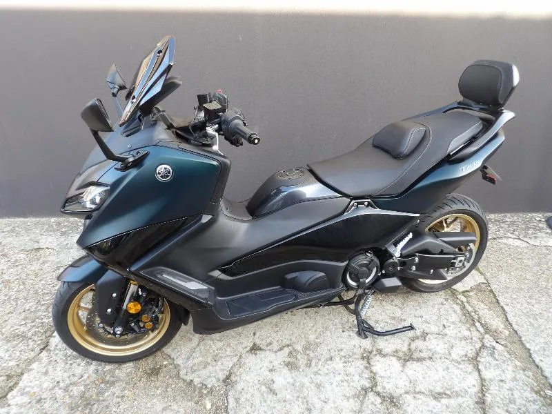XP TMAX 560 TECH MAX