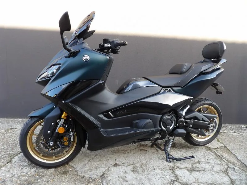 XP TMAX 560 TECH MAX