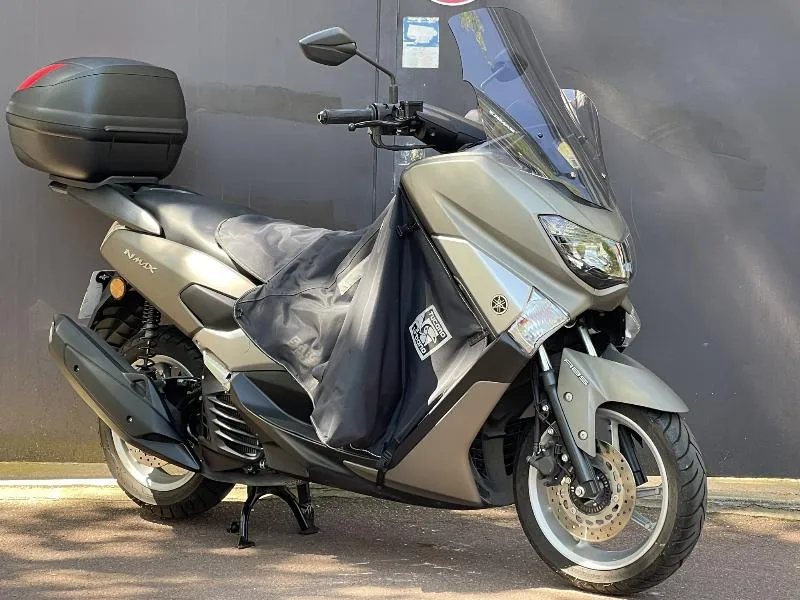 NMAX 125  1ERE MAIN  7330KM