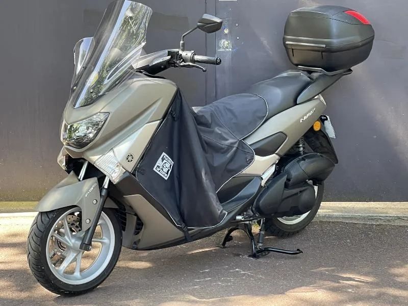 NMAX 125  1ERE MAIN  7330KM