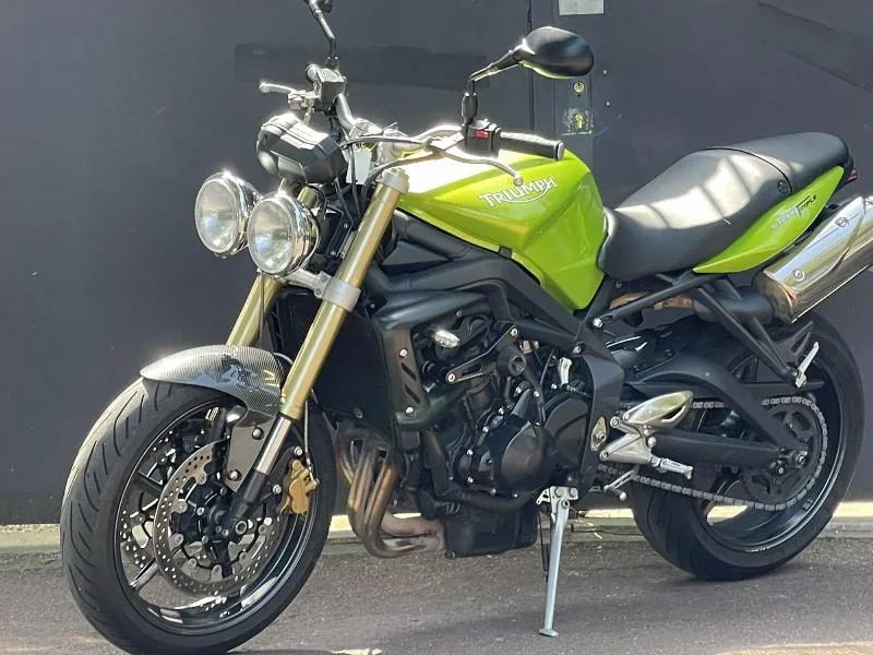 STREET TRIPLE 675  GARANTIE 12 MOIS