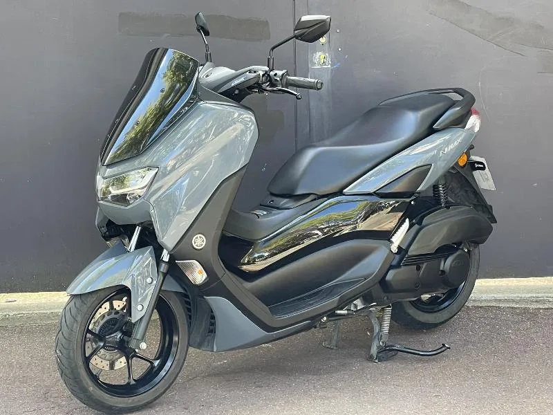 NMAX 125  1ERE MAIN  GARANTIE 12 MOIS