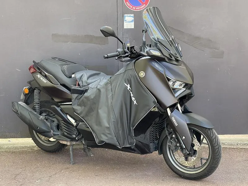 XMAX 125 TECH MAX  GARANTIE 12 MOIS 2024