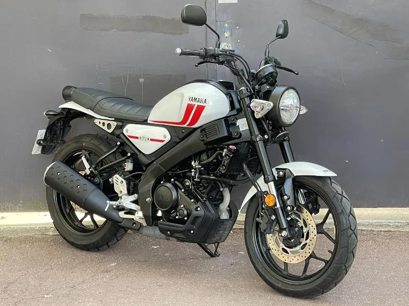 XSR 125  1ERE MAIN  GARANTIE 12 MOIS