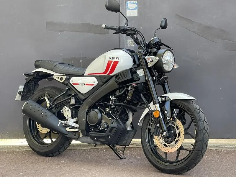 XSR 125  1ERE MAIN  GARANTIE 12 MOIS
