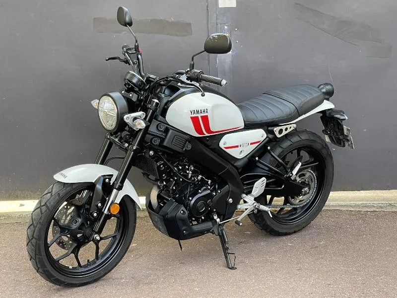 XSR 125  1ERE MAIN  GARANTIE 12 MOIS