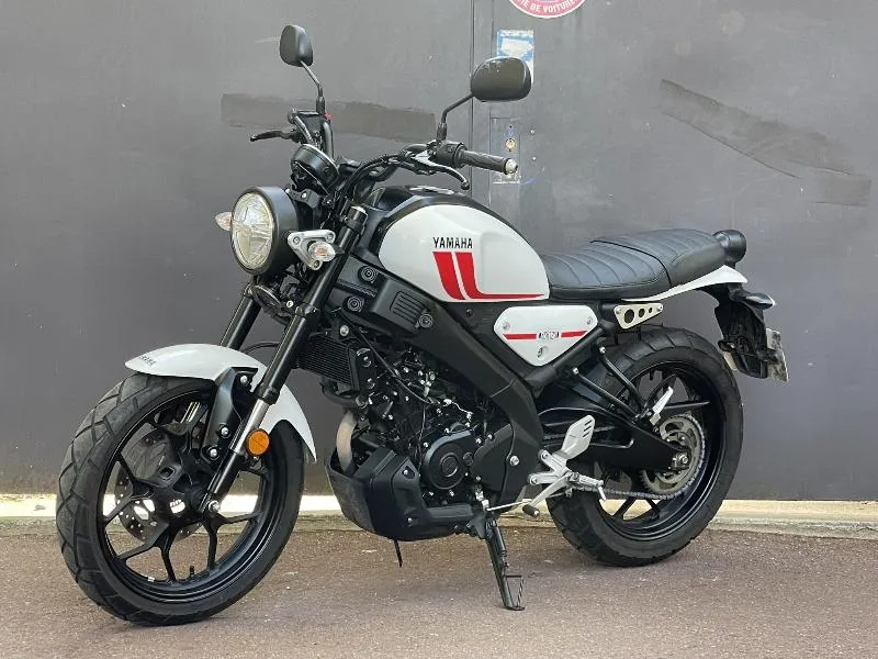 XSR 125  1ERE MAIN  GARANTIE 12 MOIS