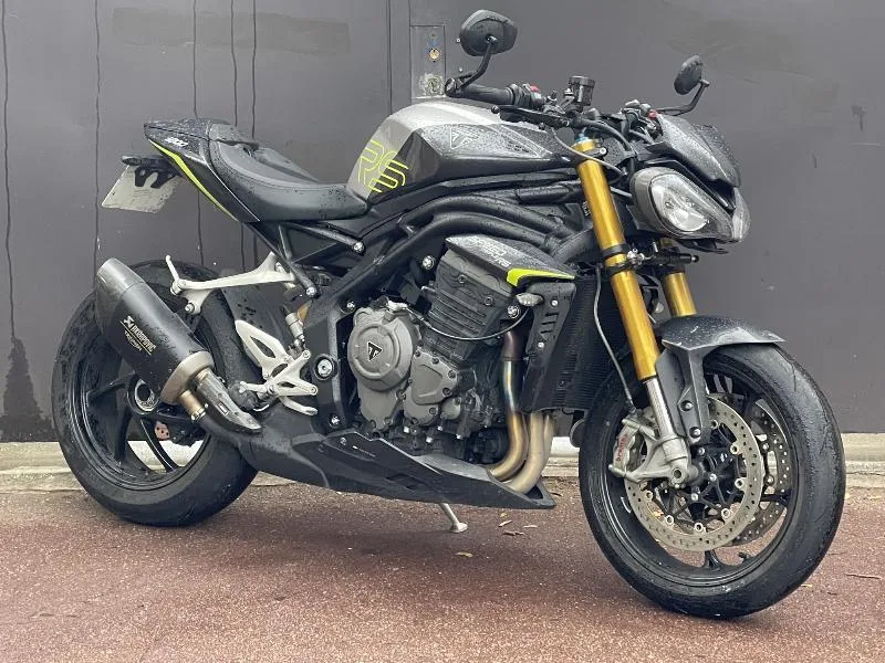 SPEED TRIPLE 1200 RS 2026  4360KM