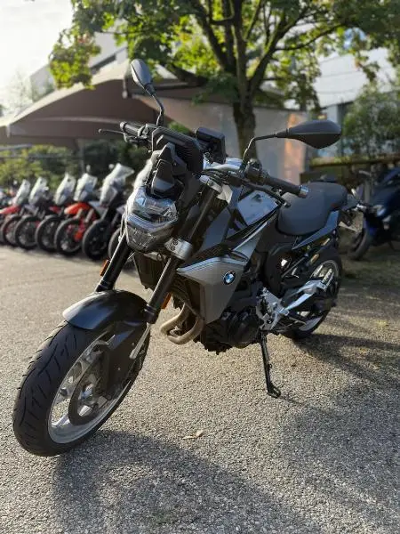 F900R