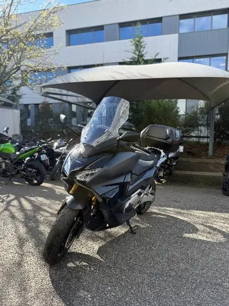 NSS FORZA 750 2025