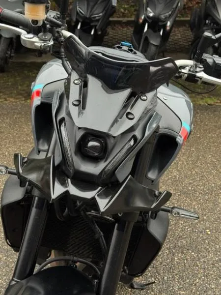 MT09