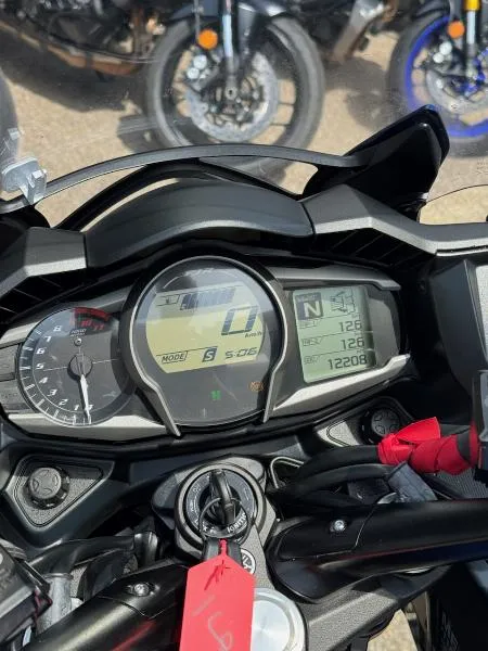 FJR 1300 AE