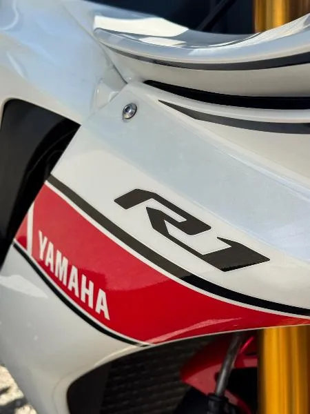 YZF 1000 R1 60TH