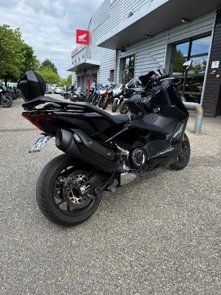 XP TMAX 560 TECH MAX