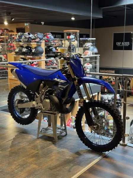 YZ250