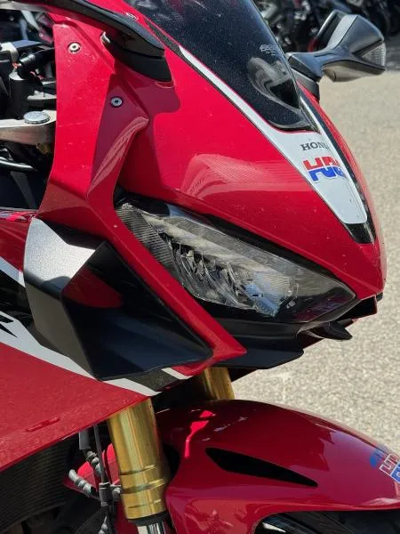 CBR 1000 RR FIREBLADE