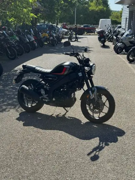 XSR 125 2021