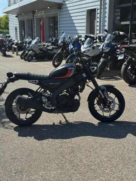 XSR 125