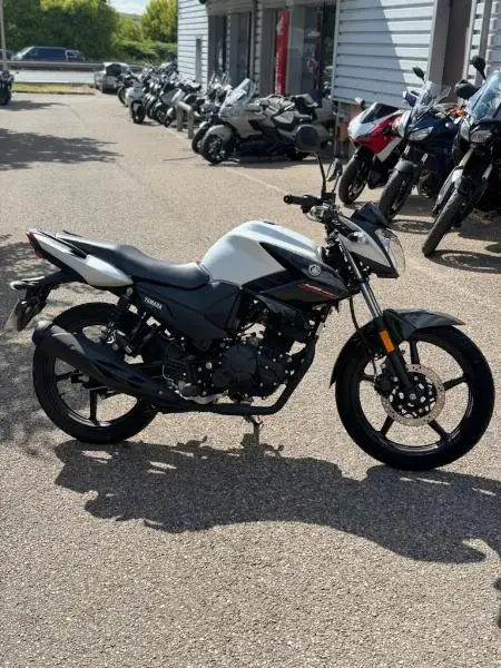 YS 125