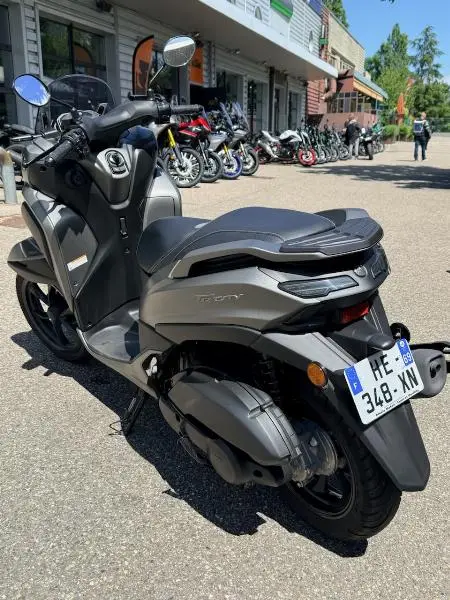 TRICITY 125