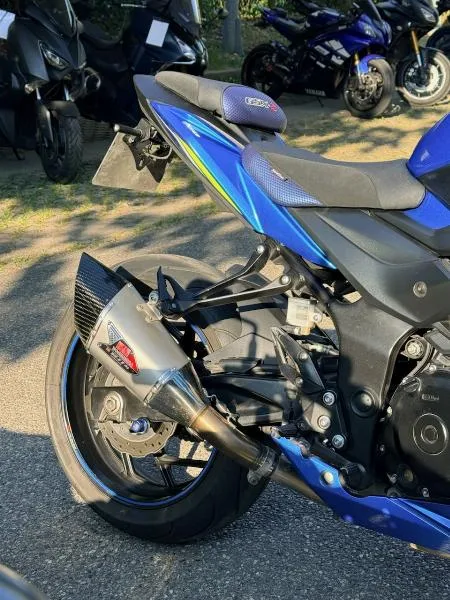 GSXS 750