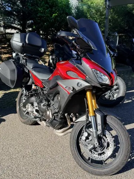 TRACER 900