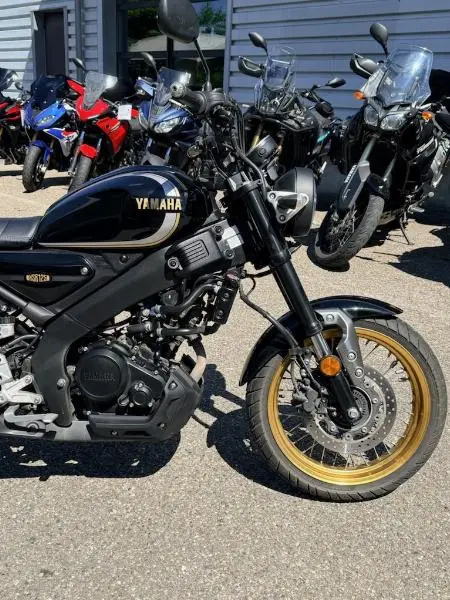 XSR 125 Legacy