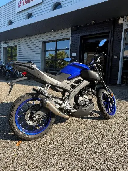 MT125 ABS