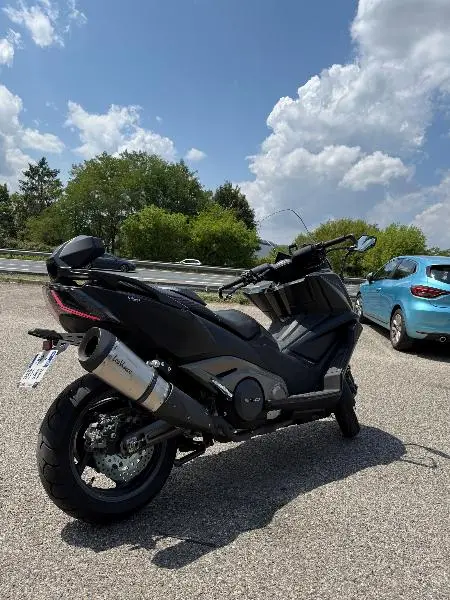AK 550
