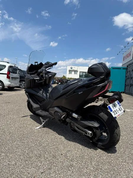 AK 550