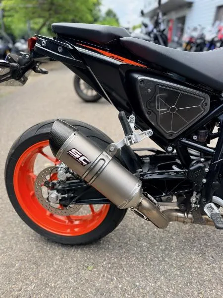 690 DUKE ABS