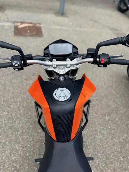 690 DUKE ABS