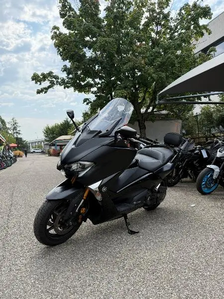 XP TMAX 530 SX