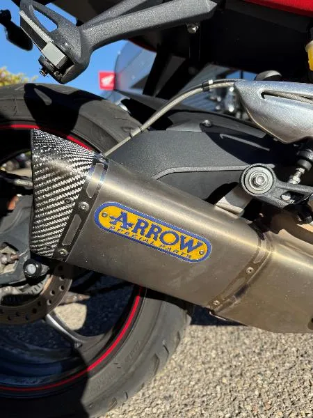 STREET TRIPLE 675 R