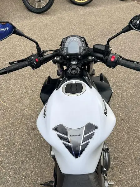 Z650  Z650