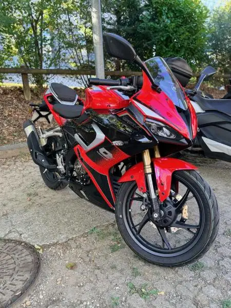 SRK 125 R