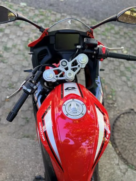 SRK 125 R