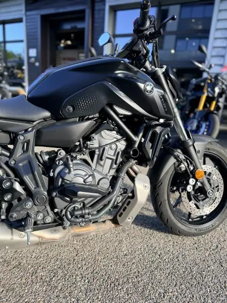 MT07 