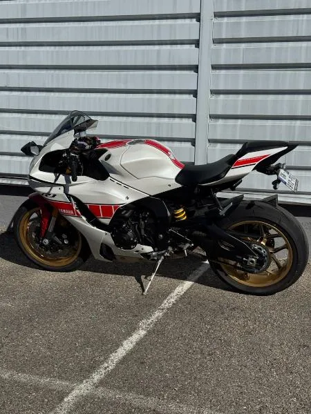 YZF 1000 R1 60TH