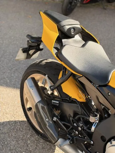 YZF 1000 R1 60TH