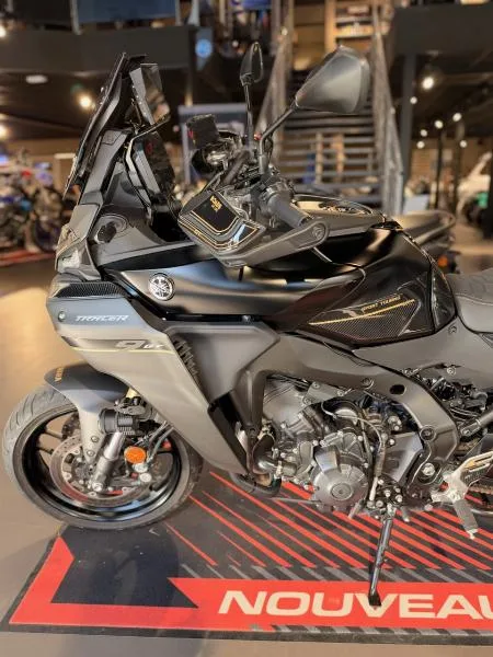 TRACER 9 GT