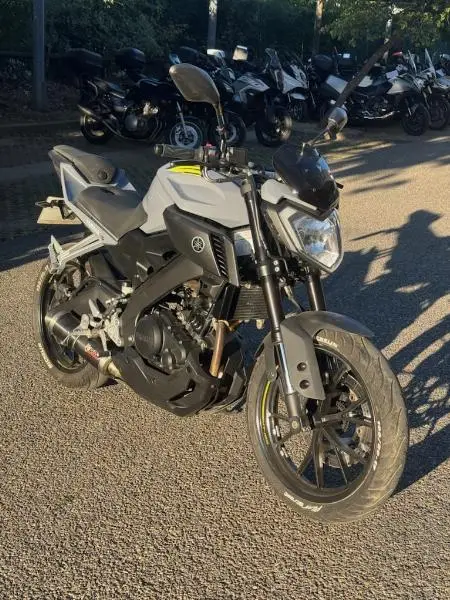 MT125 ABS