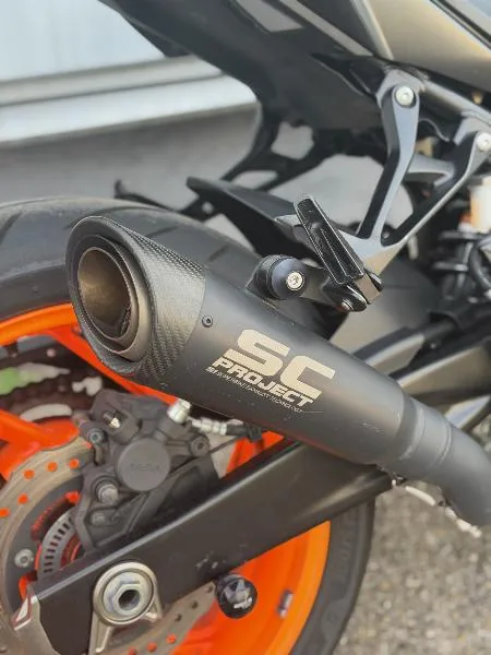 GSXS 750
