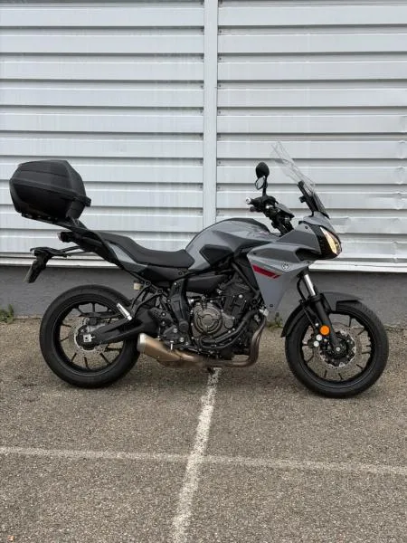 TRACER 700