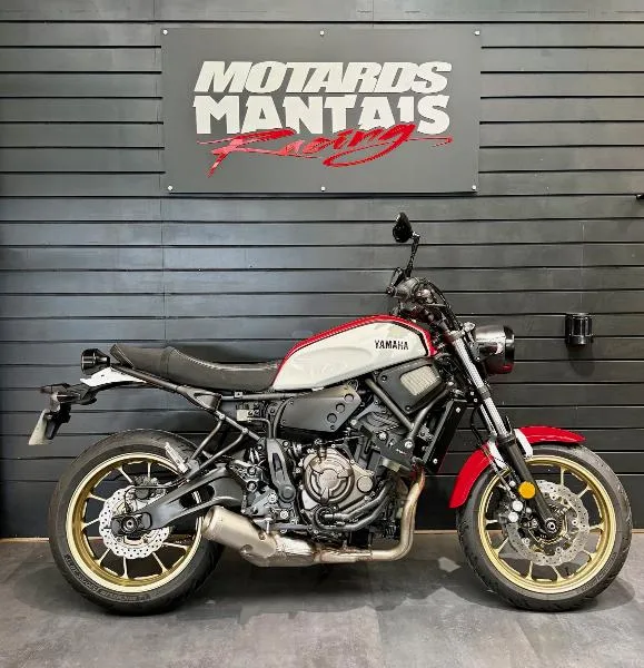 XSR 700 ABS