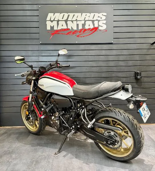 XSR 700 ABS