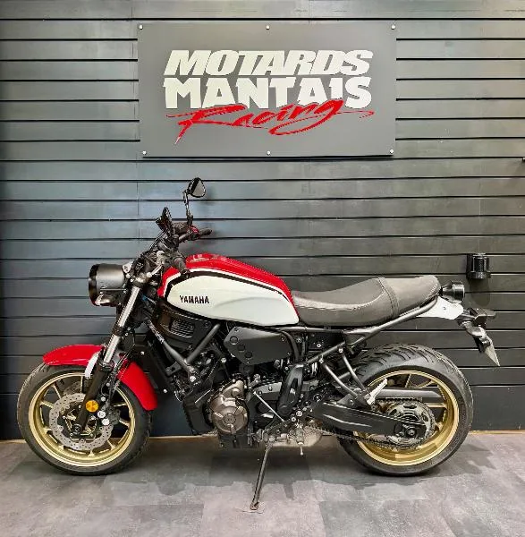 XSR 700 ABS